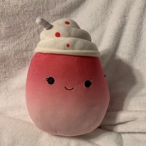 SQUISHMALLOW BNWT - 8' Cinnamon